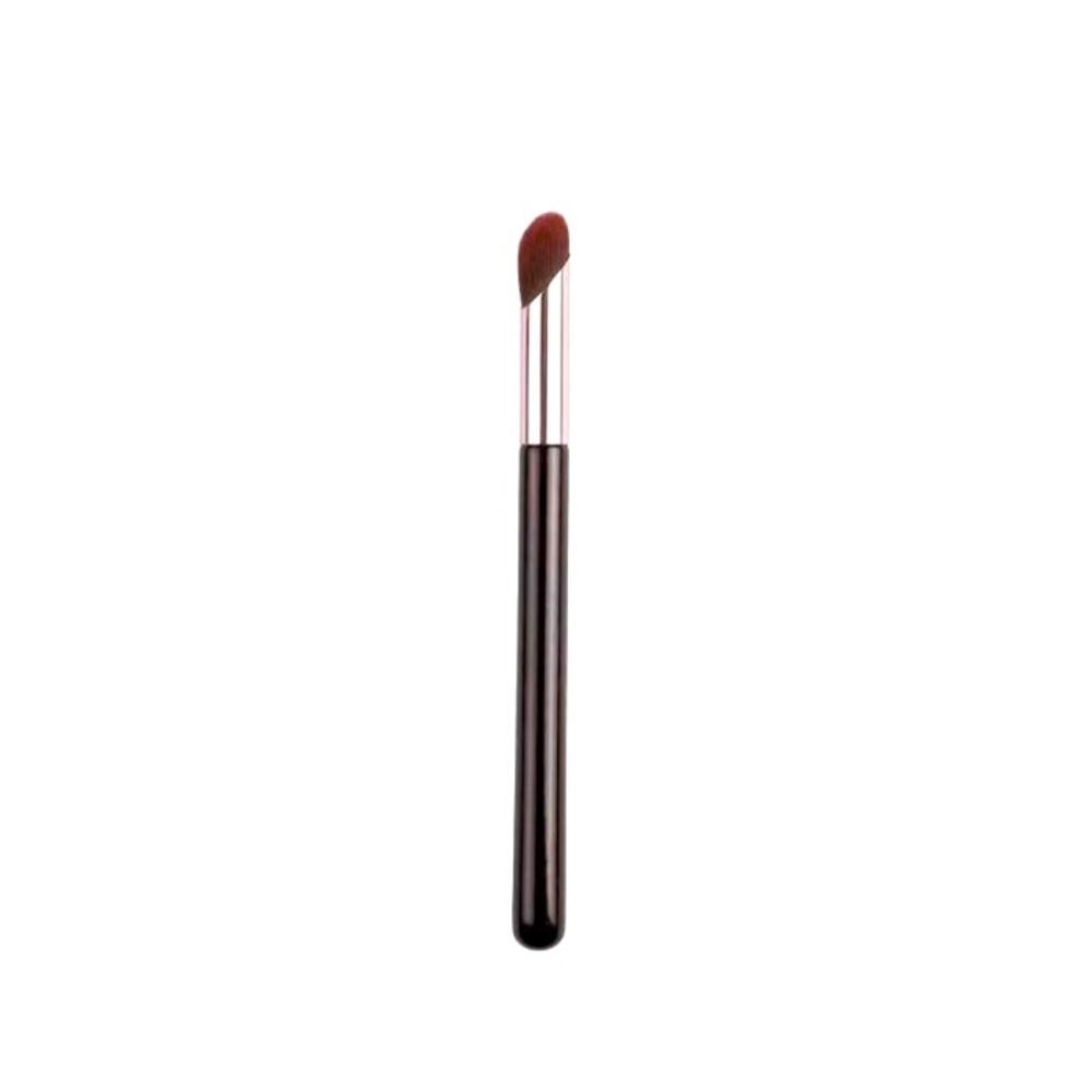 007CONCEALER Brush